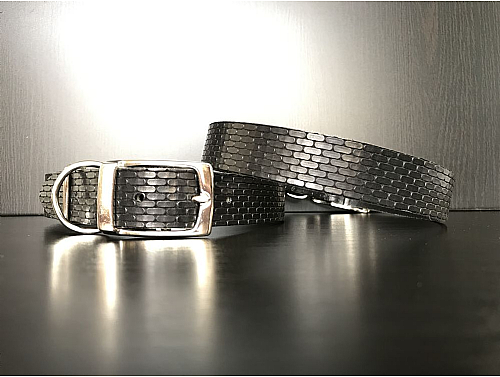 Black Brick Pattern - Leather Dog Collar - Size L